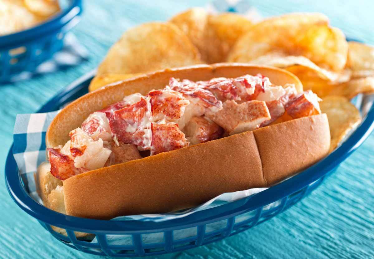 receta-de-sandwich-de-langosta-caliente-con-crema