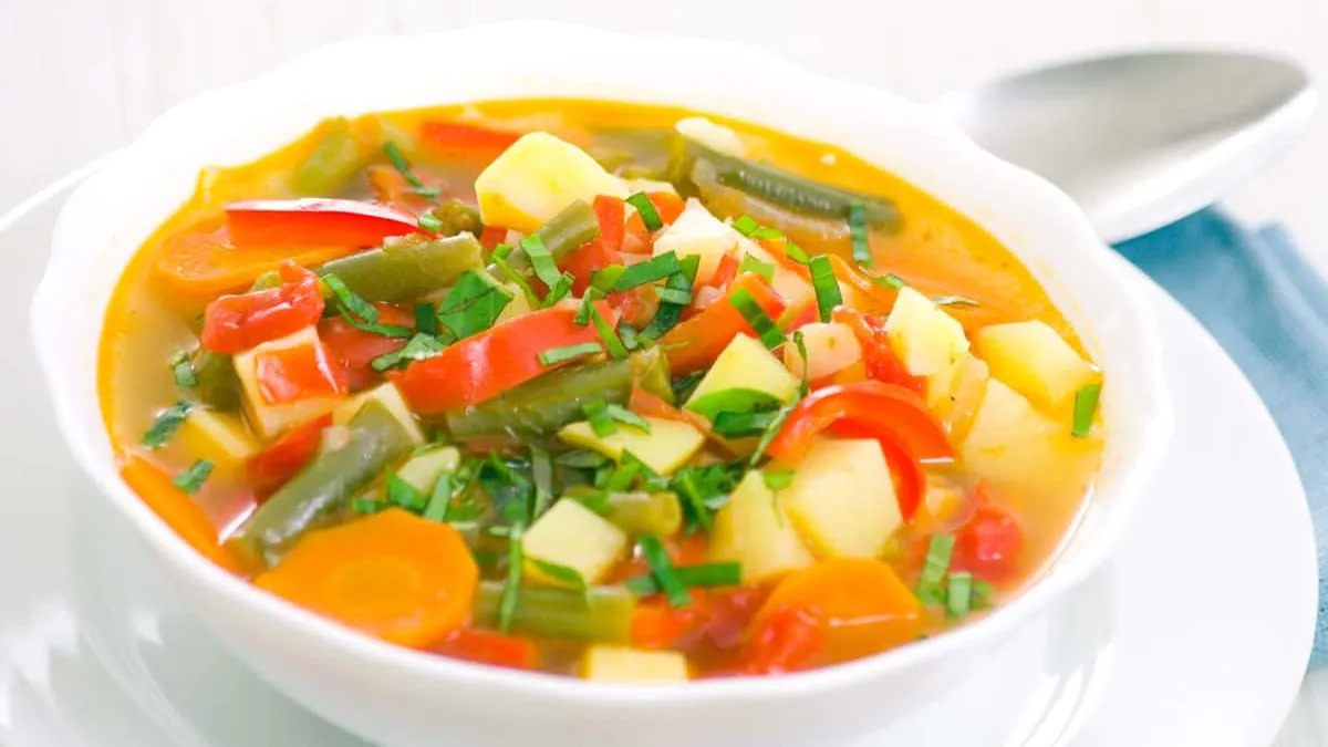 receta-de-sopa-de-verduras-naranjas